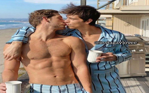 Skandal Video Bokep Gay Viral  KABUPATEN SERAM BAGIAN BARAT